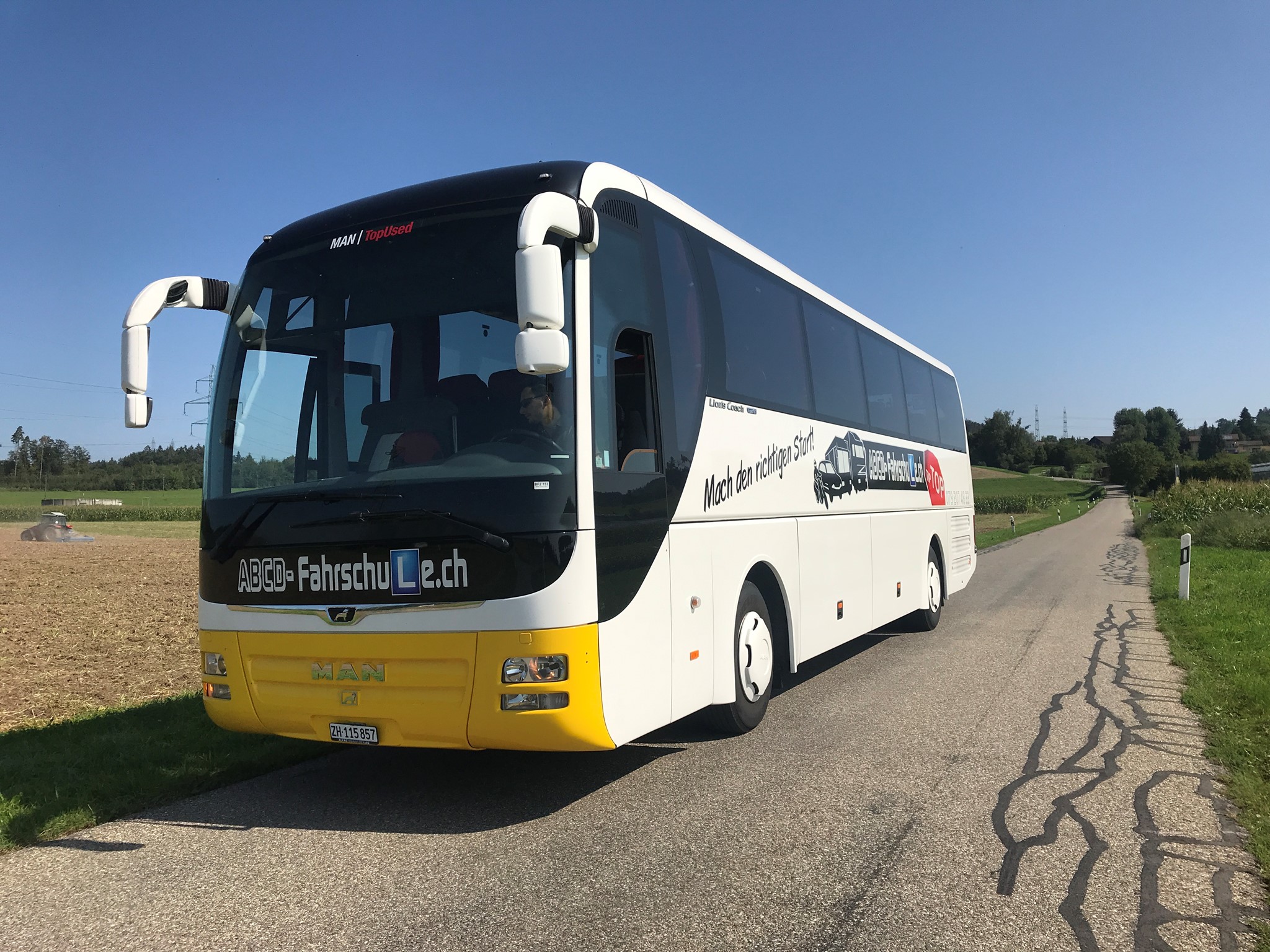 Bild von 2024.10.10 Technik-Theoriekurse Kategorie D / D1 für Reisebusse, Stadtbusse. Postauto, Zusatz-Theorie-Prüfungskurs in Winterthur Fahrschul-Kategorie D/D1 